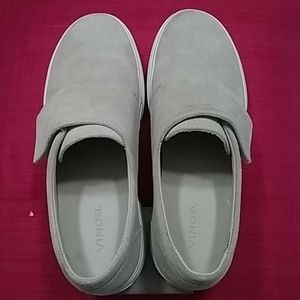 Vince suede Velcro sneaker